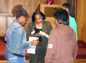 Dr Anderson with undergraduates