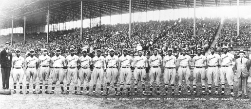 Kansas City Monarchs, 1924 courtesy of the National Baseball Hall of Fame and Museum