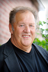 Tom DeHart
