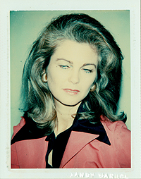 �Anybody and Nobody: Andy Warhol Photographs�