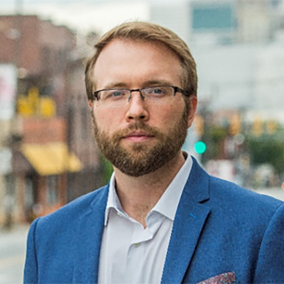 Headshot of Dr. Chris Voegeli